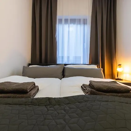 Gutenberg Mit Eigenem Stellplatz Баден-Баден