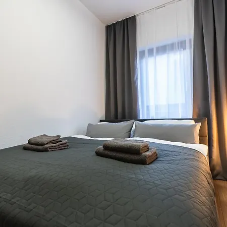 アパート Gutenberg Mit Eigenem Stellplatz バーデン＝バーデン