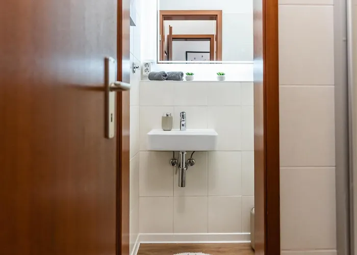 Apartamento Gutenberg Mit Eigenem Stellplatz Baden-Baden