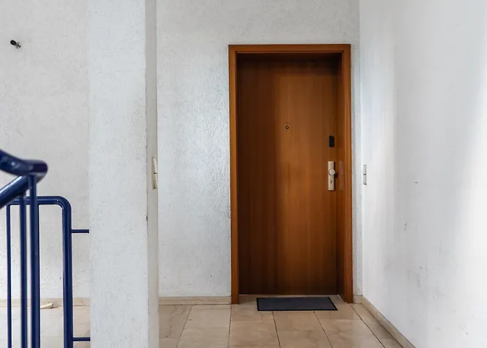 Apartamento Gutenberg Mit Eigenem Stellplatz Baden-Baden
