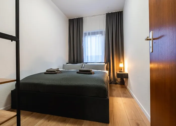 Apartamento Gutenberg Mit Eigenem Stellplatz Baden-Baden
