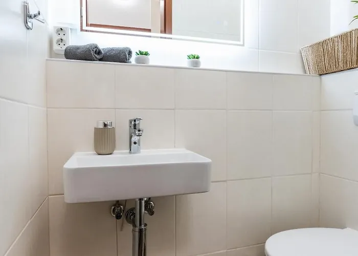 Gutenberg Mit Eigenem Stellplatz Lägenhet Baden-Baden